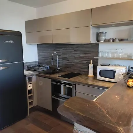 Apartment Sur Le Port Marina Palmu Porto-Vecchio (Corsica)