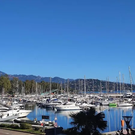 Sur Le Port Marina Palmu דירה *